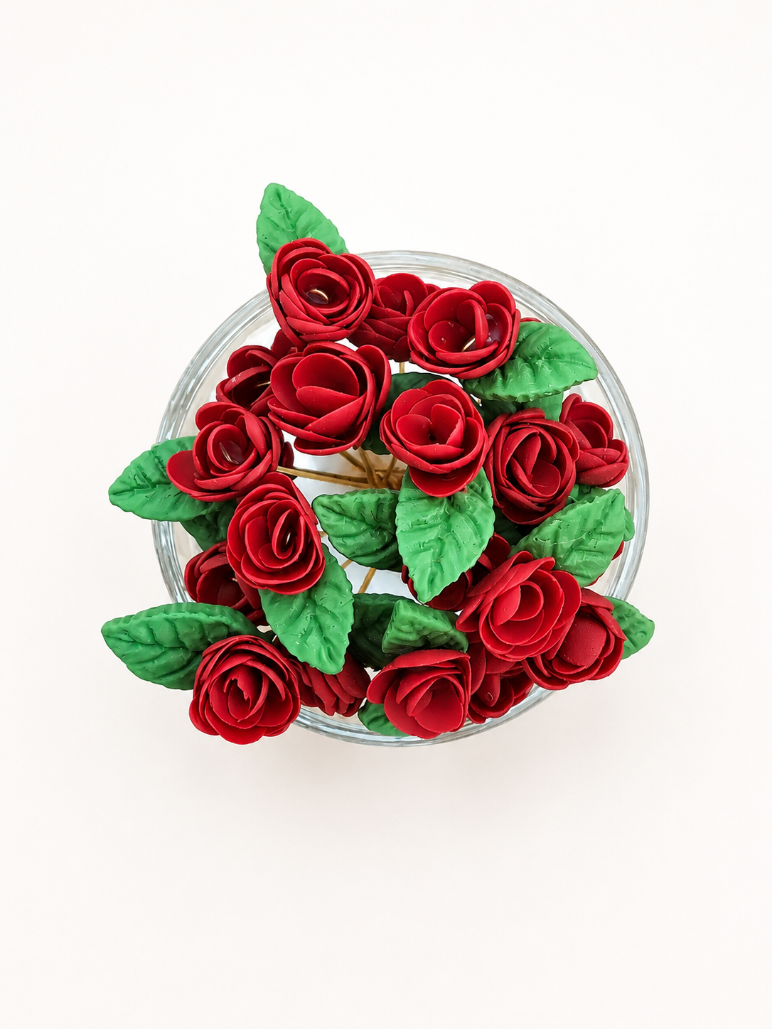 A pot of red roses