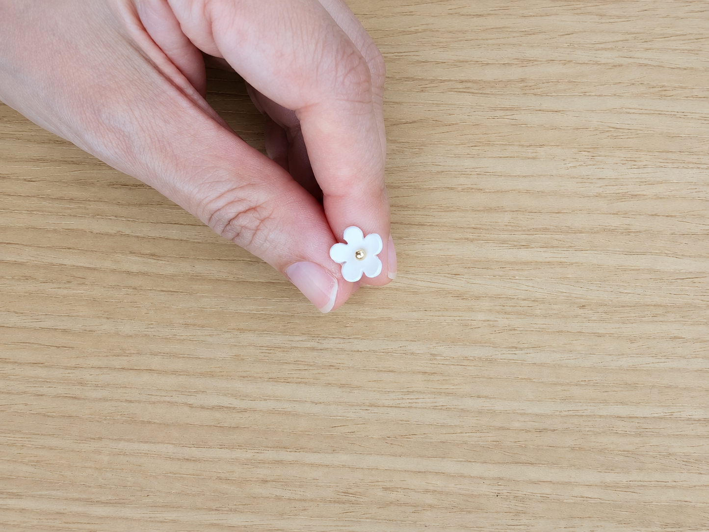 Simple Flower – HBC Bloom Bar